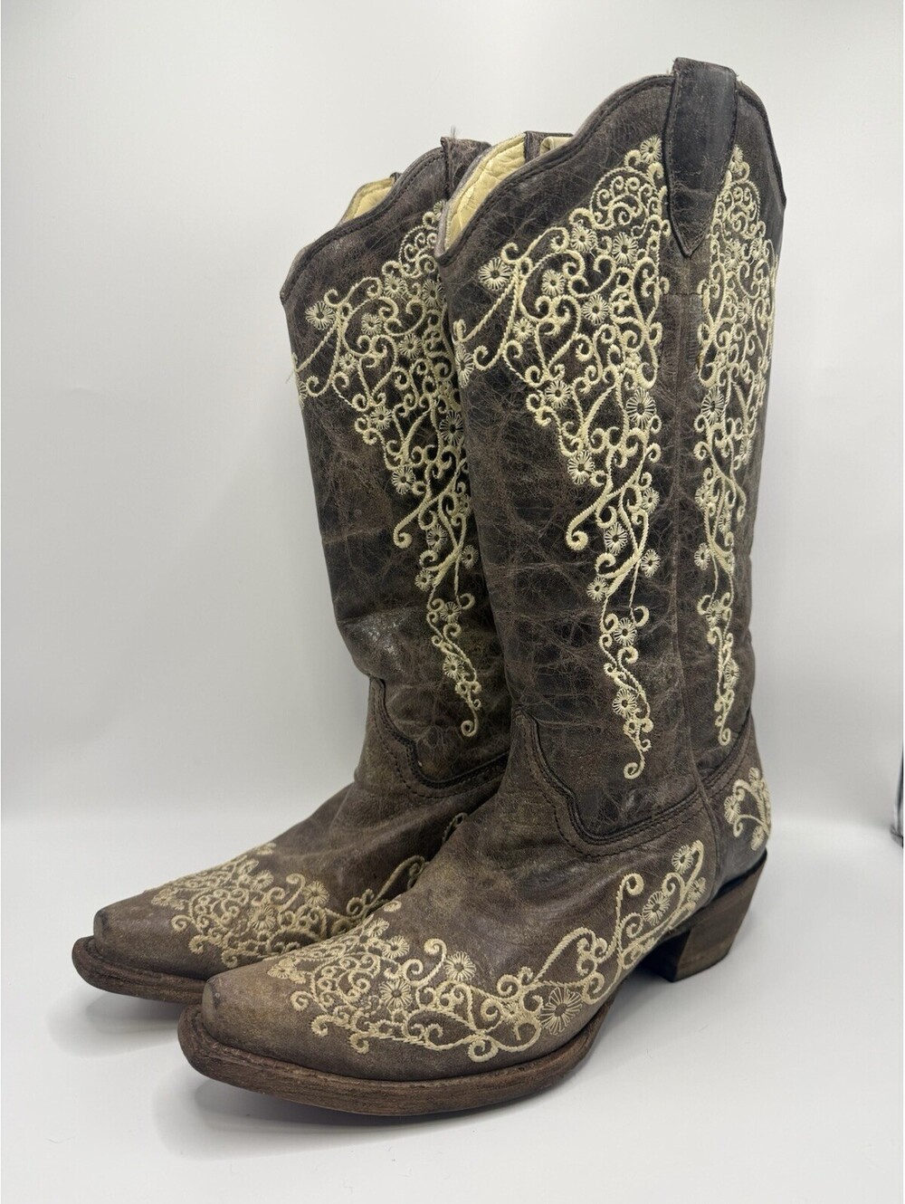 Corral Vintage Women’s Crater W/ Bone Embroidery Western Boots Snip Toe 7.5